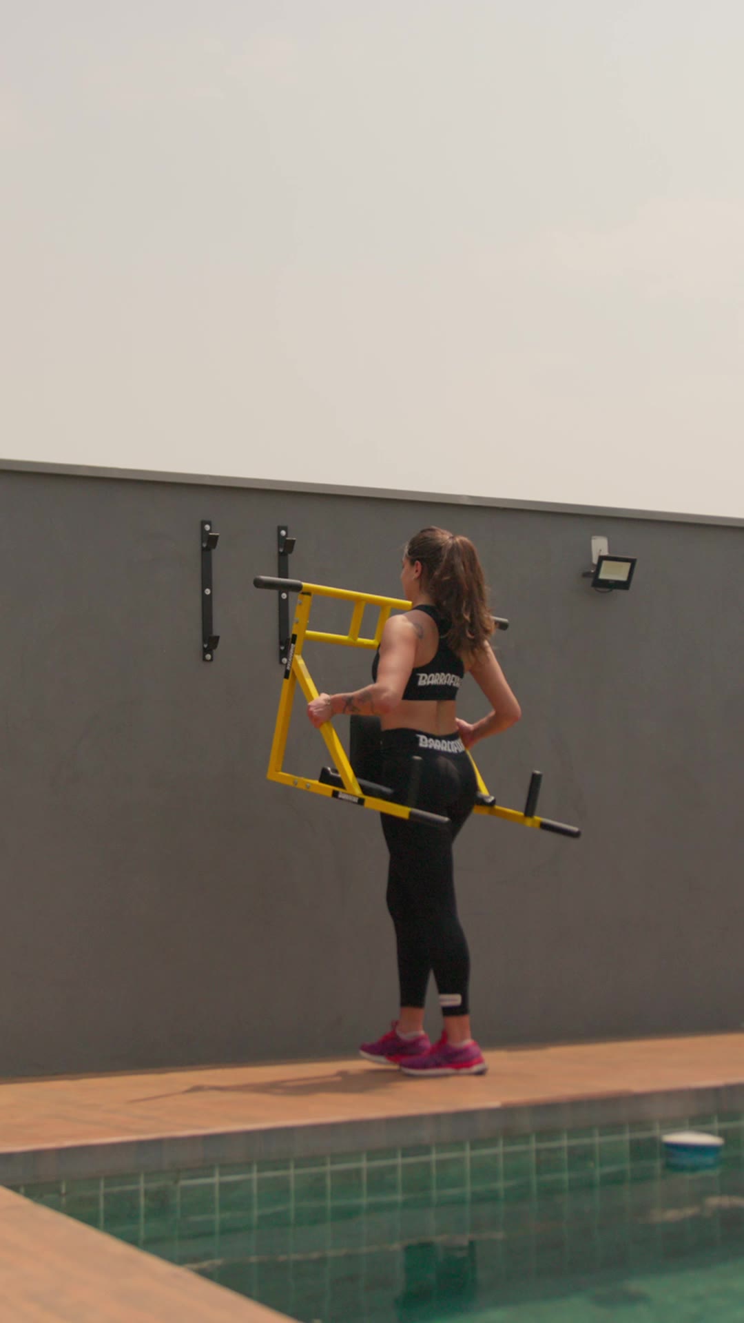 Treino ao ar livre com a Barra Fixa